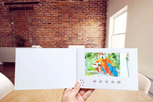 Blanke Videokarte mit Autoplay